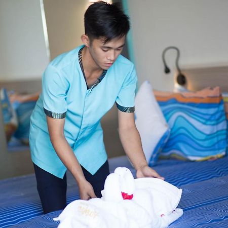 Apsaras Tribe Hotel General Luna  Luaran gambar