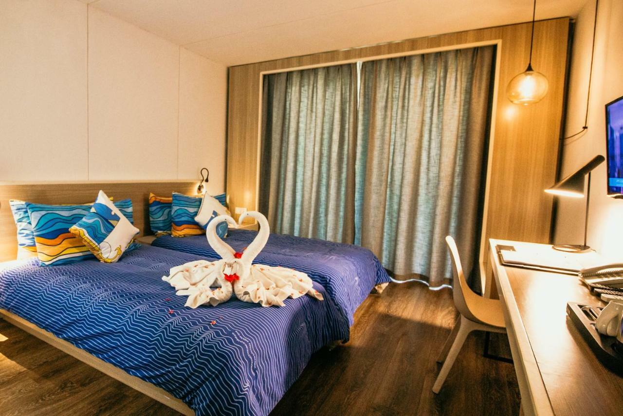 Apsaras Tribe Hotel General Luna  Luaran gambar